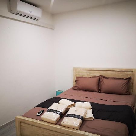 Appartement Saint Gilles Les Bains エクステリア 写真